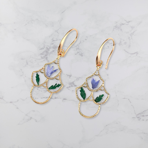 Clear Flowers Earrings