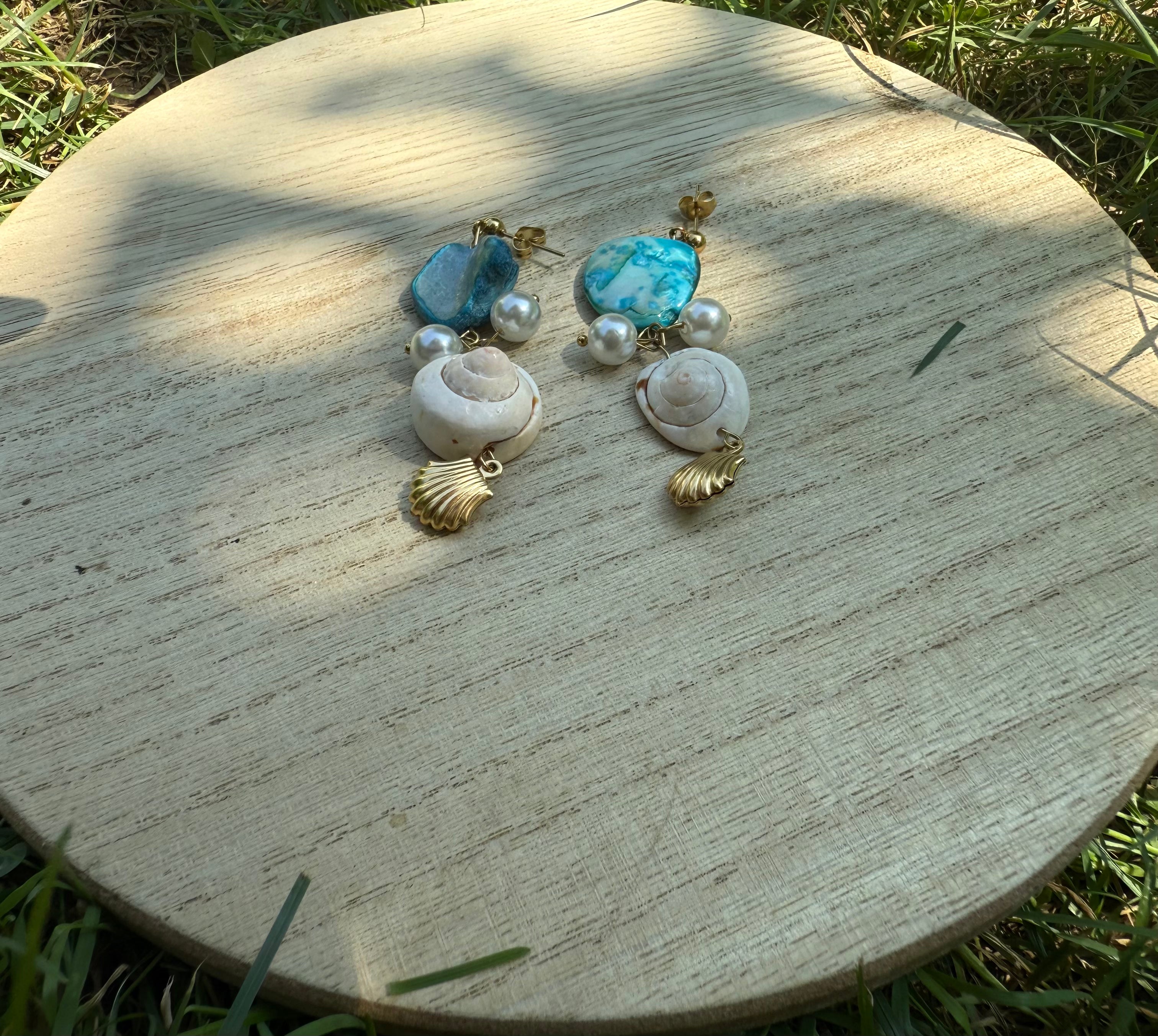 Blue sea set